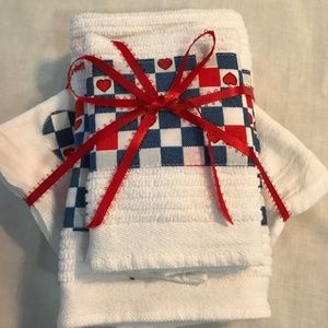 Five piece matching kitchen towell set